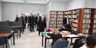 Başkan Büyükkılıç; Kütüphaneler Haftasında Gençlere bir kütüphane daha hediye etti
