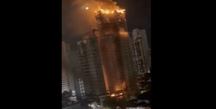 Brezilya'da gökdelende yangın çıktı