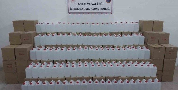 Antalya’da 7 ton kaçak/sahte etil alkol ele geçirildi
