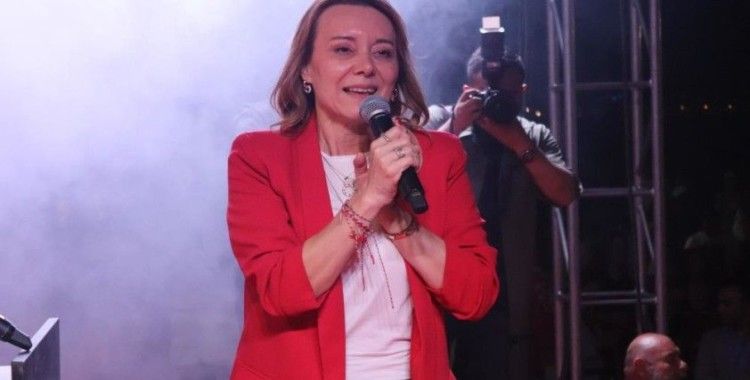 İzmir'de 8 kadın belediye başkanı dönemi