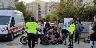 Milas'ta motosiklet yayaya çarptı: 2 yaralı