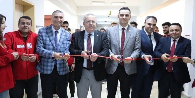 Gümüşhacıköy Hasan Duman MYO’da Kızılay Butik Mağazası açıldı
