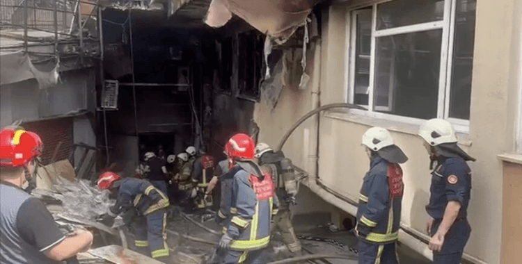 Şişli'de 13 katlı binada çıkan yangında 2 kişi hayatını kaybetti, 2 kişi yaralandı