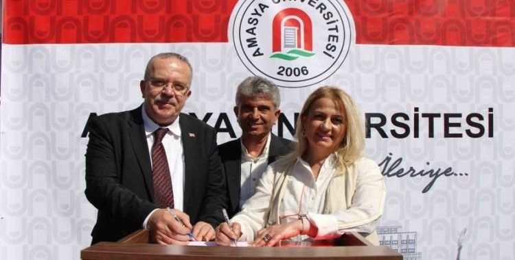 Amasya Üniversitesi’nden kenevir yetiştiriciliğine destek
