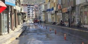 Tokat’ta bayram öncesi cadde ve sokaklar tek tek temizleniyor
