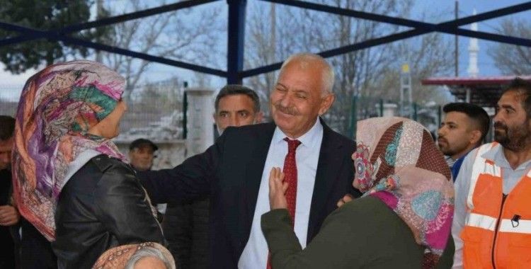 Başkan Mehmet Bayram, vatandaşlarla iftar yemeğinde buluştu
