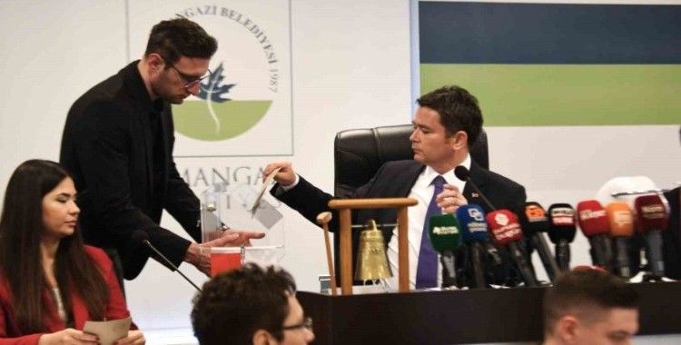 Osmangazi’de yeni dönemin ilk meclis toplantısı gerçekleşti