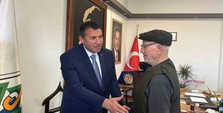 Devrek’te bayramlaşma coşkusu