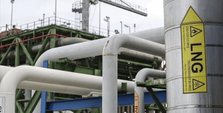 Küresel gaz ticaretinde LNG'nin payının 2026'da boru hattıyla ticareti geçmesi bekleniyor