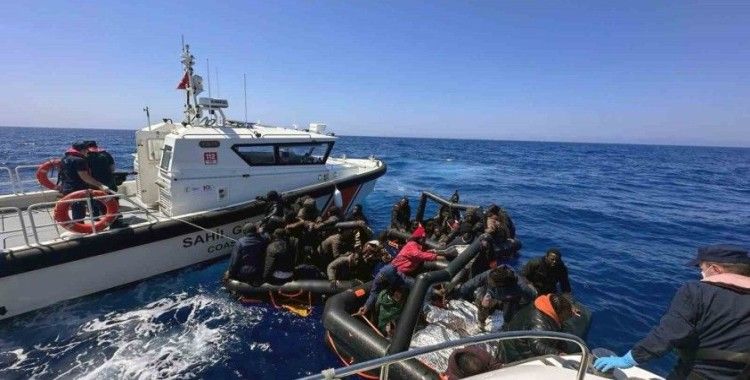 Yunanistan can sallarında 42 düzensiz göçmeni ölüme terk etti