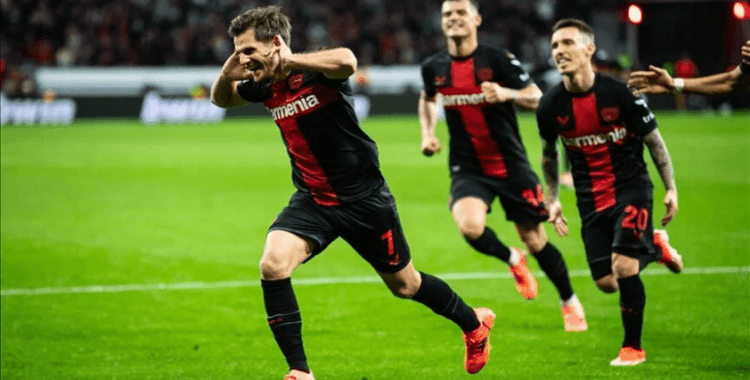 Bayer Leverkusen, Bundesliga'da ilk şampiyonluğunu garantiledi