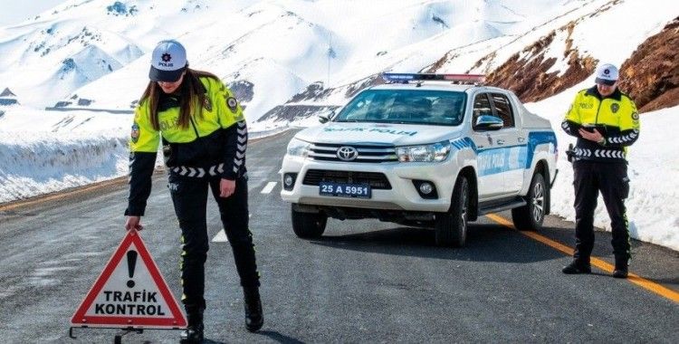 Erzurum’da kent merkezinde bir ayda 100 trafik kazası
