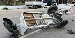 Tokat’ta tarım aracı ile otomobil çarpıştı: 1’i ağır 2 yaralı

