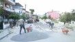 Burhaniye Belediyesi Fen İşleri ekipleri çalışmalarına devam ediyor
