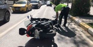 Elazığ’da motosiklet devrildi: 2 yaralı
