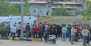 Gaziantep'te kamyonla motosiklet çarpıştı: 2 yaralı