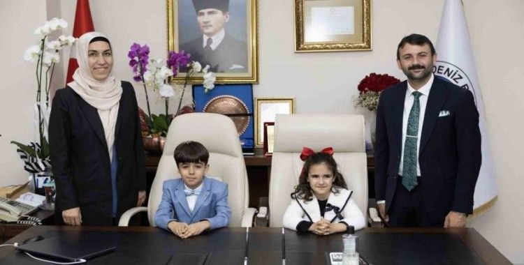 Akdeniz’de başkanlık koltuğuna çocuklar oturdu
