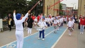 100. yılda 100 minik adım
