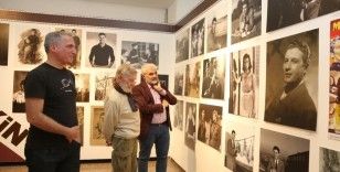 ‘Türk Sinemasının Cumhuriyet Çocuğu Ahmet Mekin’ isimli sergi ziyarete açıldı
