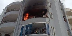 Mersin'de ev yangını: 1 yaralı