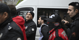 İçişleri Bakanı Yerlikaya, İstanbul'daki 1 Mayıs kutlamalarında 210 kişi gözaltına alındığını bildirdi