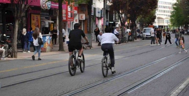 (ÖZEL) İki tekerlekli araçlar hem paradan hem de zamandan tasarruf sağlıyor
