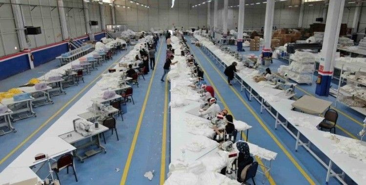 Bin 500 kişiye istihdam sağlayacak 5 fabrika üretime başladı