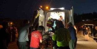 Burdur’da kamyonetle çarpışan motosikletteki 2 çocuk ağır yaralandı
