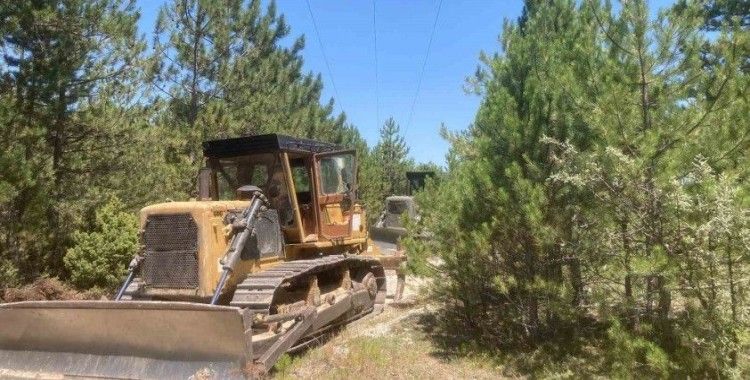 Kütahya’da ormanlardaki enerji nakil hatlarının altları temizleniyor