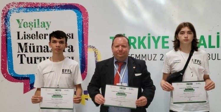 Eskişehir Fatih Fen Lisesi, ‘Yeşilay Türkiye Münazara Şampiyonası’ finalinde Eskişehir’i başarıyla temsil etti