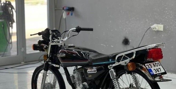 Park halindeki motosiklet çalındı