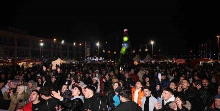 Nilüferliler 2025’i coşkuyla karşıladı
