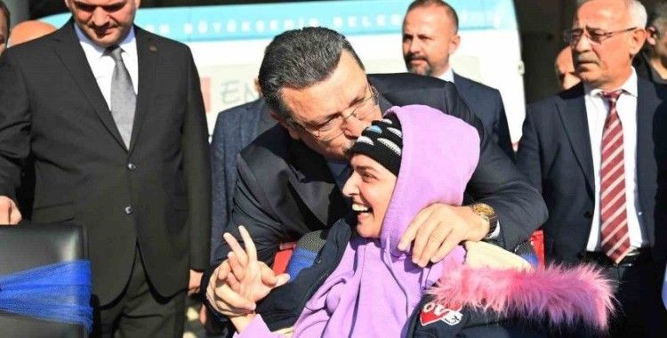 Binlercesine dokundular, ihtiyaçları karşıladılar
