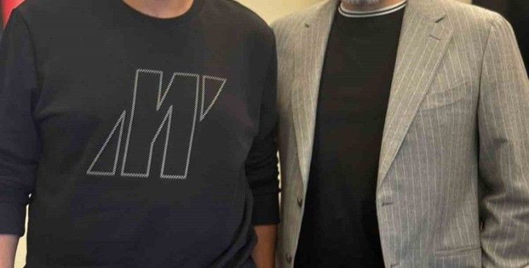 Kalın bağırsak kanseri artık sadece yaşlılık hastalığı değil
