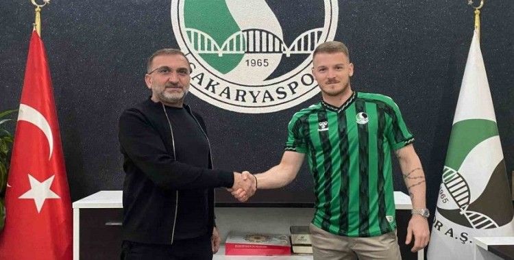 Sakaryaspor, Ognjen Ozegovic’i renklerine bağladı
