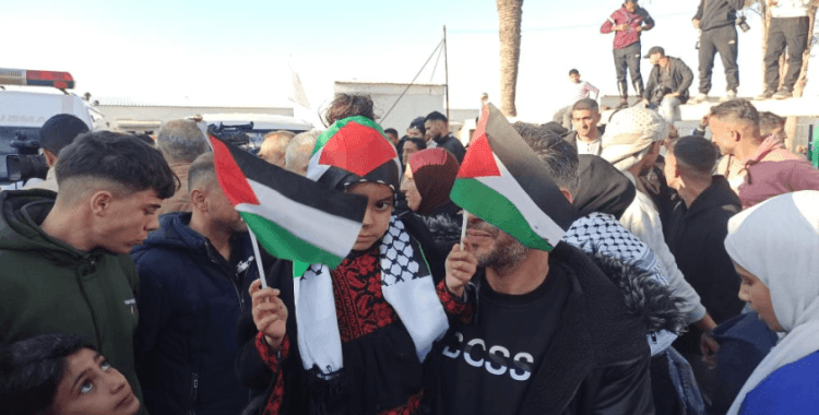 İsrail'in serbest bıraktığı 16 Filistinli Gazze'de