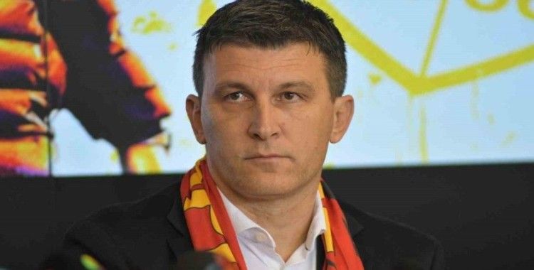 Kayserispor, Sergej Jakirovic ile 1.5 yıllık sözleşme imzaladı
