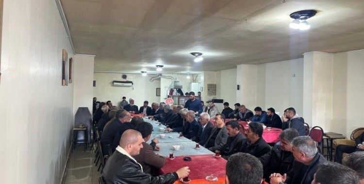 HÜDA PAR Silvan İlçe Başkanlığı’nın arabuluculuğuyla husumetli aileler barıştı