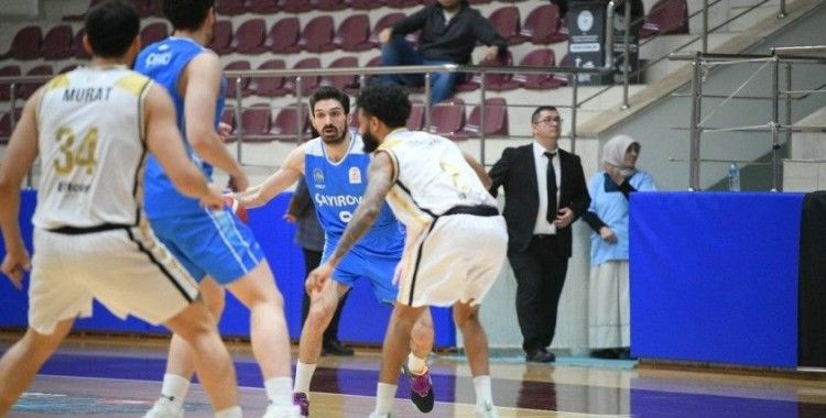 Çayırova Belediyesi, PizzaBulls CO Basket’i mağlup etti
