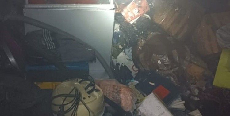 Van’da ev yangını
