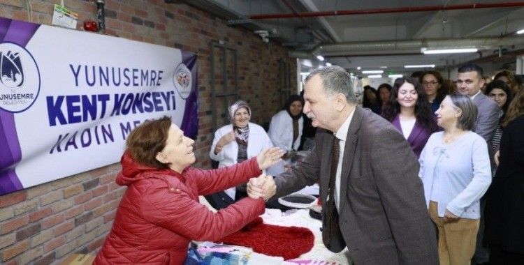 Yunusemreli kadınlar kurslarla ev ekonomilerine katkı sağlıyor

