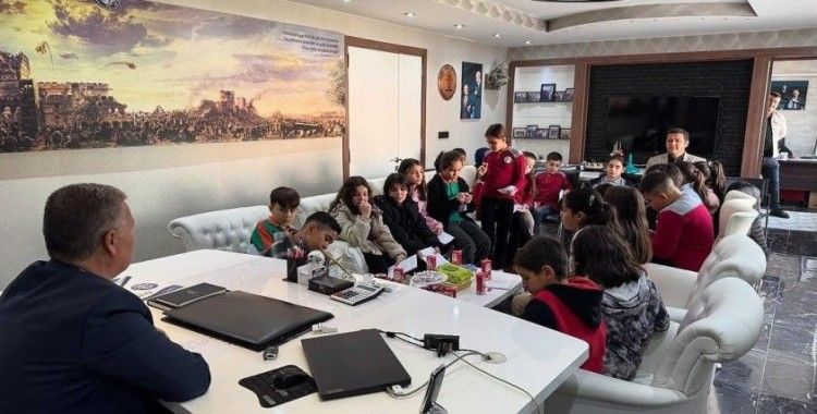 Buharkentli minikler belediyeyi yakından tanıdı
