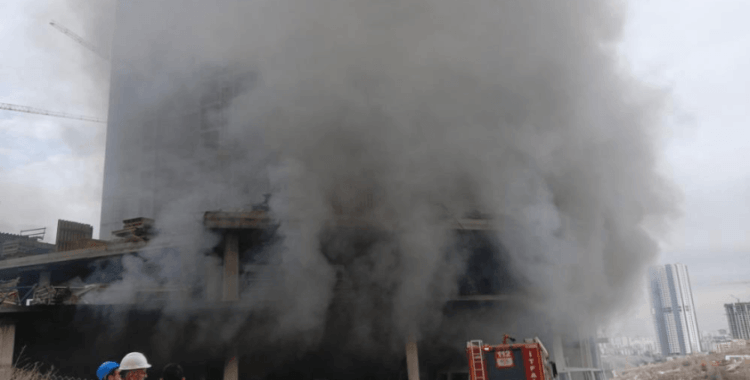 Ankara'da inşaat alanında çıkan yangın kontrol altına alındı