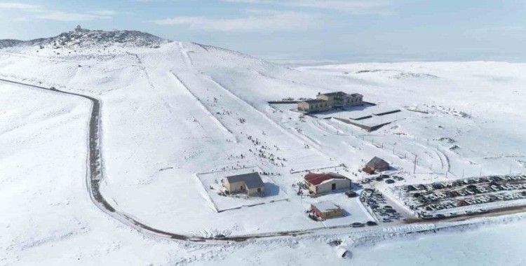 Karacadağ Kayak Merkezi sezonu açtı
