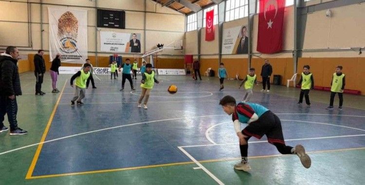 Karapınar’da Geleneksel Çocuk Oyunları Turnuvaları başladı
