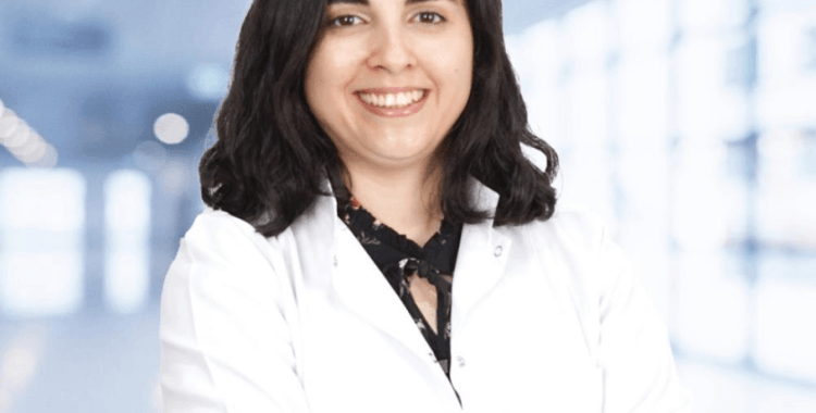 Kemik erimesinden koruyacak tavsiyeler: 'Süt ürünleri, yeşil yapraklı sebzeler ve balık tüketin, yürüyüş yapın'