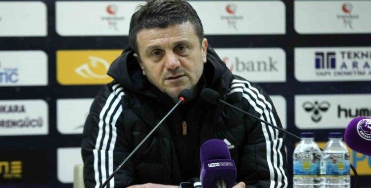 Hakan Keleş: "Antrenmana çıkmadan oynayan oyuncular vardı"
