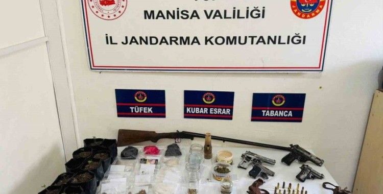 Jandarmadan silah ve uyuşturucu operasyonu
