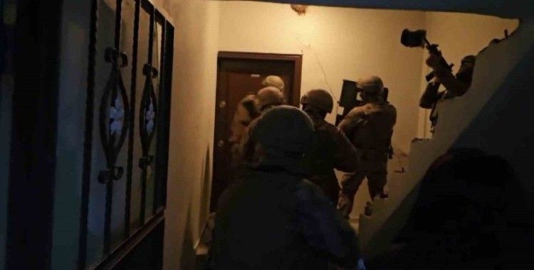 Uyuşturucu operasyonunda gözaltına alınan 11 şahıstan 7’si tutuklandı

