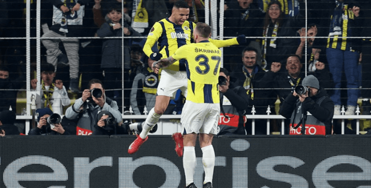 Fenerbahçe tur kapısını Kadıköy'de araladı